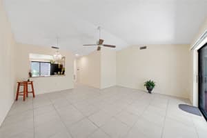 9637 NW 15th Ct, Pembroke Pines, FL 33024 - MLS#F10528381