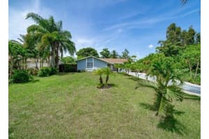 5041 Woodland Dr, Delray Beach, FL 33484 - MLS#F10528392