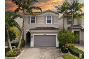 4530 NW 48th Ter, Tamarac, FL 33319 - MLS#F10528408