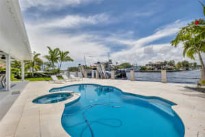 2005 Riverside Drive, Pompano Beach, FL 33062 - MLS#F10528413