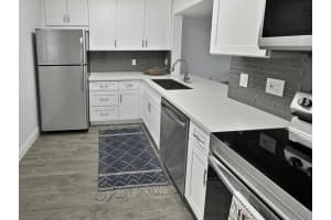 5160 Las Verdes Cir 324, Delray Beach, FL 33484 - MLS#F10528462