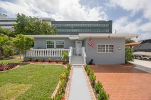 2150 SW 21st Ter, Miami, FL 33145 - MLS#F10528485