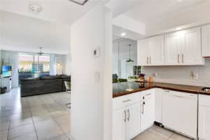 4500 N Federal Hwy 158G, Lighthouse Point, FL 33064 - MLS#F10528488