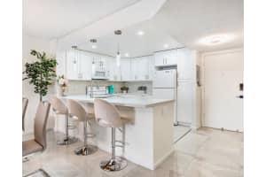 4751 NW 21st St 300, Lauderhill, FL 33313 - MLS#F10528498