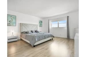 4751 21st Street, Lauderhill, FL 33313 - MLS#F10528501