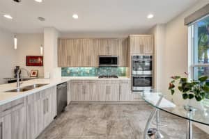 2900 NE 12th Ter 19, Oakland Park, FL 33334 - MLS#F10528513