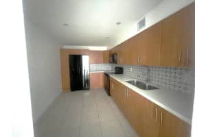 7000 NW 186th St, Hialeah, FL 33015 - MLS#F10528538