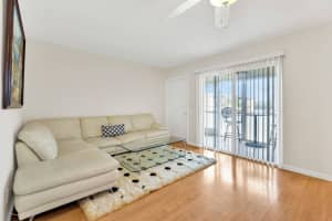 5300 Washington St D206, Hollywood, FL 33021 - MLS#F10528542