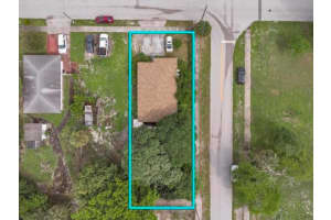 108 SW 2nd St, Deerfield Beach, FL 33441 Sold 11/14/25