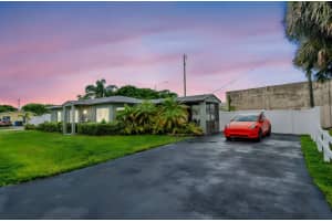 519 NW 48th St, Oakland Park, FL 33309 - MLS#F10528553