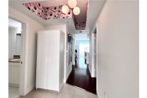 7275 90th Way, Miami, FL 33156 - MLS#F10528557