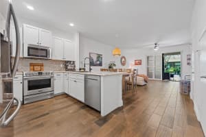 4222 E Dixie Hwy 82, Oakland Park, FL 33334 - MLS#F10528572