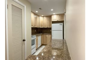 659 W Oakland Park Blvd 120C, Oakland Park, FL 33311 Sold 01/02/26