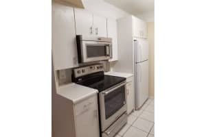 4090 Cornwall 4090, Boca Raton, FL 33434 - MLS#F10528612