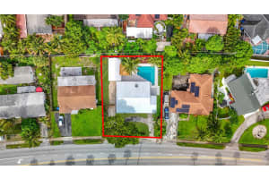1317 S Broadway, Lantana, FL 33462 - MLS#F10528615