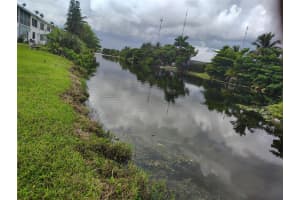 121 NE 204 18, Miami Gardens, FL 33179 Sold 10/21/25