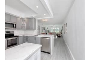 3004 Portofino Isle B2, Coconut Creek, FL 33066 - MLS#F10528631