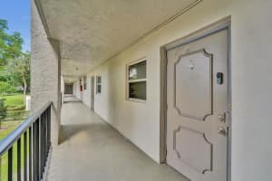 9480 Poinciana Place, Davie, FL 33324 - MLS#F10528674