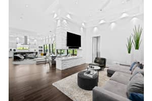 1710 Middle River Dr, Fort Lauderdale, FL 33305 Sold 01/05/26