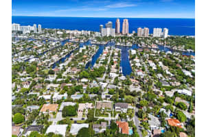 2408 NE 27, Fort Lauderdale, FL 33305 - MLS#F10528696
