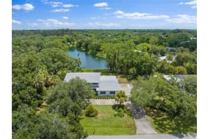 960 48th, Vero Beach, FL 32966 - MLS#F10528699