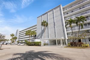 5500 NW 2nd Ave 316, Boca Raton, FL 33487 - MLS#F10528700