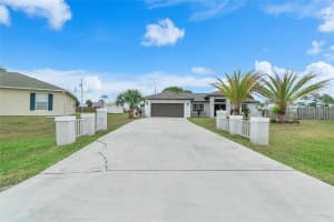 1383 SE Appamattox Ter, Port Saint Lucie, FL 34952 - MLS#F10528737
