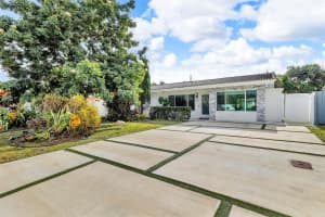44 NE 29th St, Wilton Manors, FL 33334 - MLS#F10528739