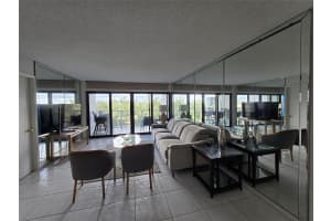 1401 Riverside Drive, Pompano Beach, FL 33062 - MLS#F10528760