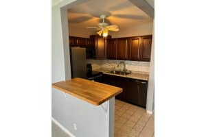 147 Salisbury G 147, West Palm Beach, FL 33417 - MLS#F10528796