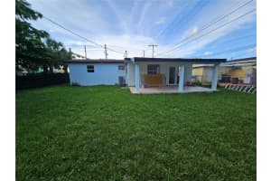 10680 SW 4th St, Sweetwater, FL 33174 - MLS#F10528797