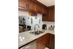 10130 Sunrise Lakes Blvd 311, Sunrise, FL 33322 - MLS#F10528811