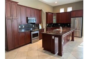 10635 NW 83rd Ct, Parkland, FL 33076 - MLS#F10528821