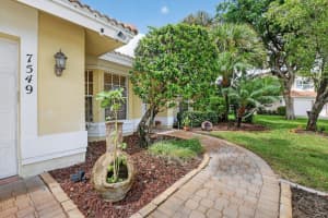 7549 Chicora Ct, Lake Worth, FL 33467 - MLS#F10528835