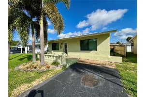 2713 NW 53rd St, Fort Lauderdale, FL 33309 - MLS#F10528844