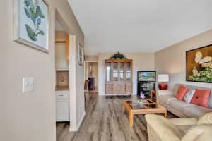 2050 NE 39th St 203s, Lighthouse Point, FL 33064 - MLS#F10528859