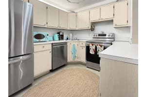 320 Knotty Pine Circle, Greenacres, FL 33463 - MLS#F10528902