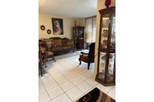 9400 Lime Bay Blvd 112, Tamarac, FL 33321 - MLS#F10528904