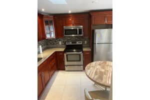 4301 Martinique Cir L2, Coconut Creek, FL 33066 - MLS#F10528905