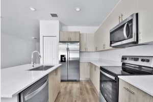 4083 SUNSET WAY, Pompano Beach, FL 33069 - MLS#F10528911