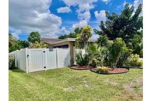 8112 NW 72 Ave, Tamarac, FL 33321 Sold 11/04/25