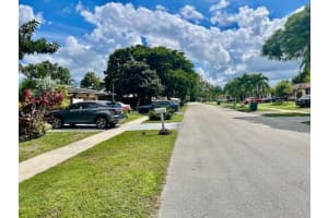 8112 NW 72 Ave, Tamarac, FL 33321 Sold 11/04/25