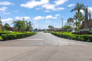 11927 SW 13th Ct -, Davie, FL 33325 - MLS#F10528974