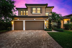 8760 E Baypoint Cir, Parkland, FL 33076 - MLS#F10528980