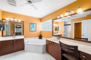 8835 Harrods Dr, Boca Raton, FL 33433 - MLS#F10528984