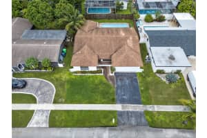 10171 NW 24th St, Sunrise, FL 33322 - MLS#F10528986