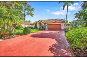 5200 NW 67th Ave, Lauderhill, FL 33319 - MLS#F10529001