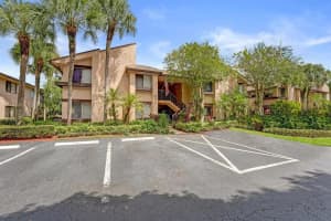2210 SW 92nd Ter 2702, Davie, FL 33324 - MLS#F10529013