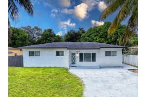 16010 5th Avenue, Miami, FL 33162 - MLS#F10529066
