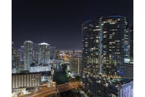 465 Brickell Ave 2706, Miami, FL 33131 - MLS#F10529083
